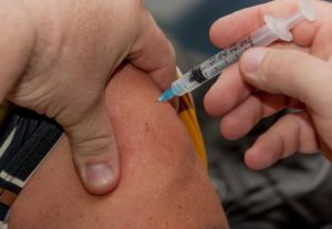 Вакцинация после заражения снижает симптомы постковидного синдрома
