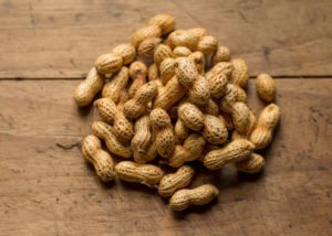 Аллергия на арахис может защищать от коронавируса
