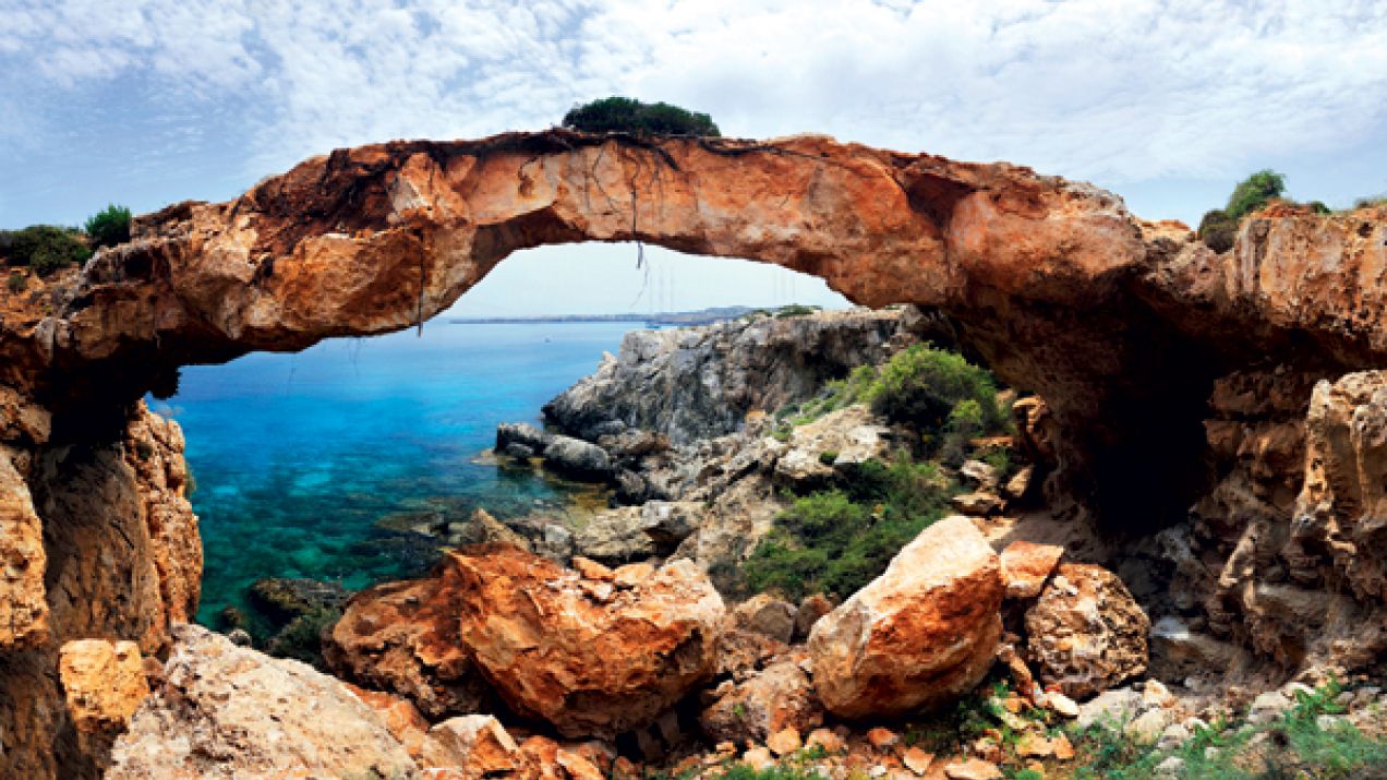 Кипр арка обрушилась