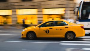 Почему выгодно пользоваться такси?