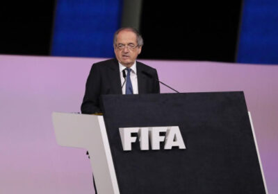 Глава Федерации футбола Франции покинул пост после скандала с Зиданом :: Футбол :: РБК Спорт