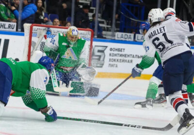 «Металлург» прервал трехматчевую серию поражений в КХЛ :: Хоккей :: РБК Спорт